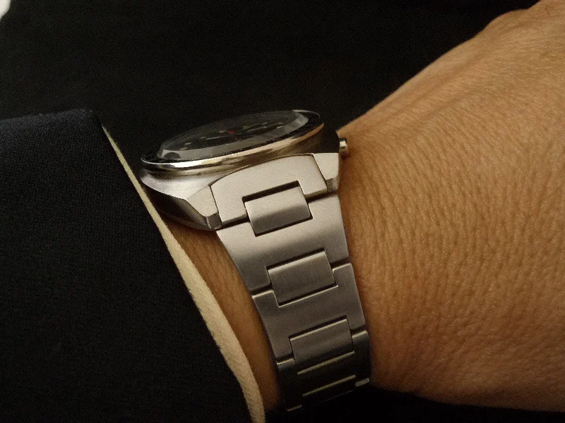 Men's Seiko New Year's Eve Design Watches-Tapered H-link Bracelet (Seiko 6139-600x)