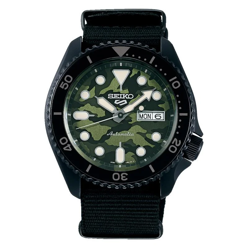 Men's Seiko Christmas Gift Watches-Seiko 5 Sports SKX Camouflage Street Style Watch - SRPJ37K1