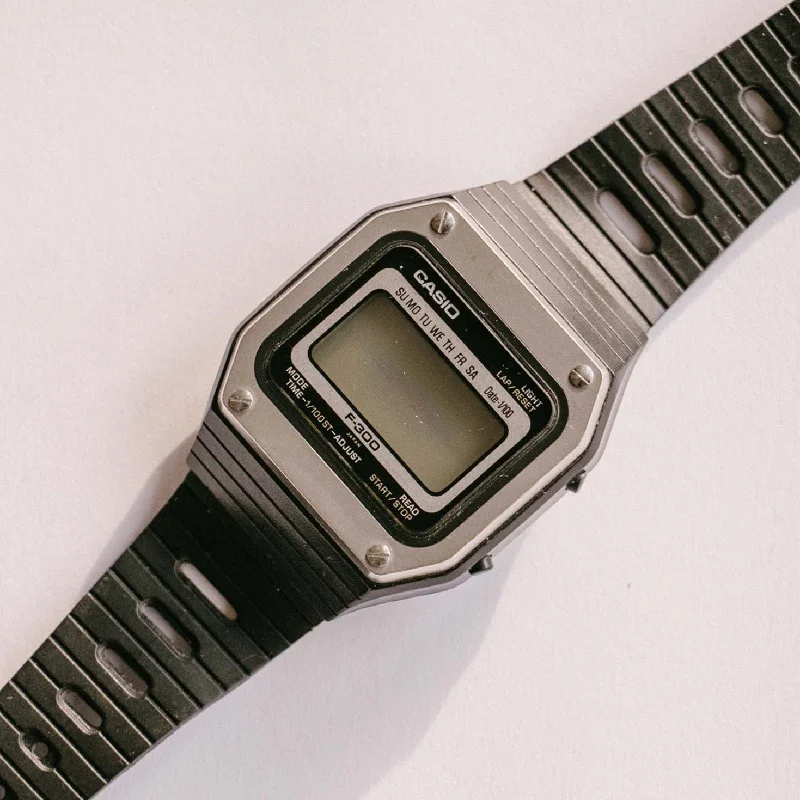 Women's Pilot Watches with Advanced Navigation-Vintage Casio F-300 Start-stop Lap Reset Water-resistant Watch Women's Pilot Watches with Advanced Navigation-Vintage Casio F-300 Start-stop Lap Reset Water-resistant Watch