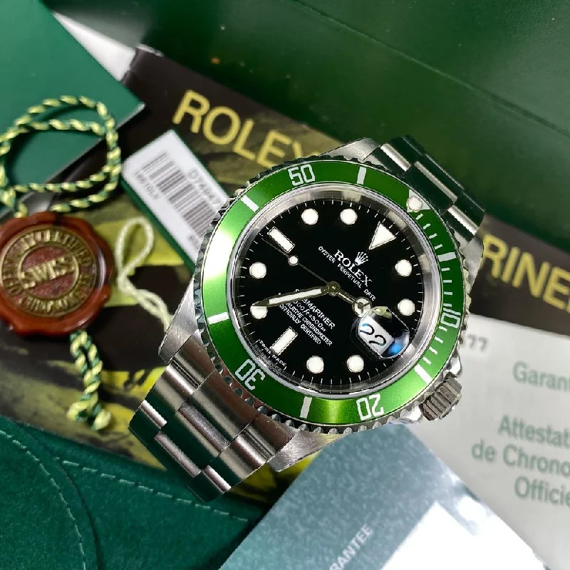 Women's Rolex Limited Edition Watches-Rolex Submariner 16610LV Kermit (2005)