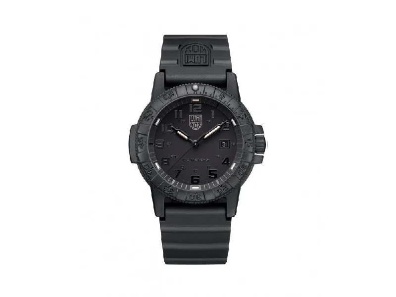 Men's Quartz Watches with Smart Features-Luminox Leatherback  Sea Turtle Giant 0320 Quartz Watch, Black, Carbon, 44mm