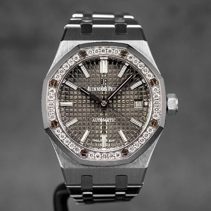Men's Audemars Piguet Rectangular Case Style Watches-ROYAL OAK 37MM 15451 GREY DIAL (2017)