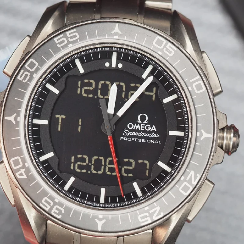 Women's Rolex Winter Watches-Omega Speedmaster Skywalker X-33 (2014)