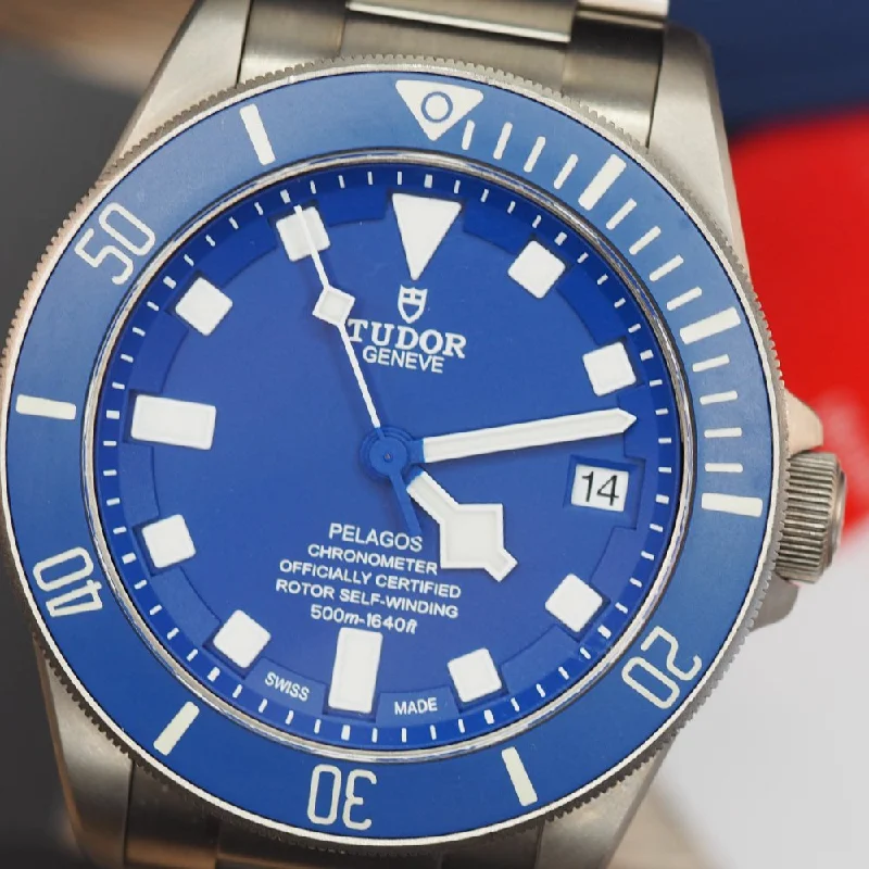 Women's Rolex Classic Style Watches-Tudor Pelagos 25600TB (2019)