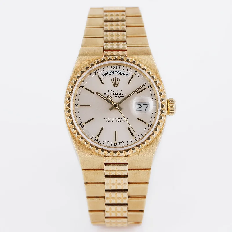 men's Rolex watches with sapphire crystal -​Rolex Day-Date Quartz 'Pyramid' | REF. 19028 | Silver Dial | 18k Yellow Gold | 1986