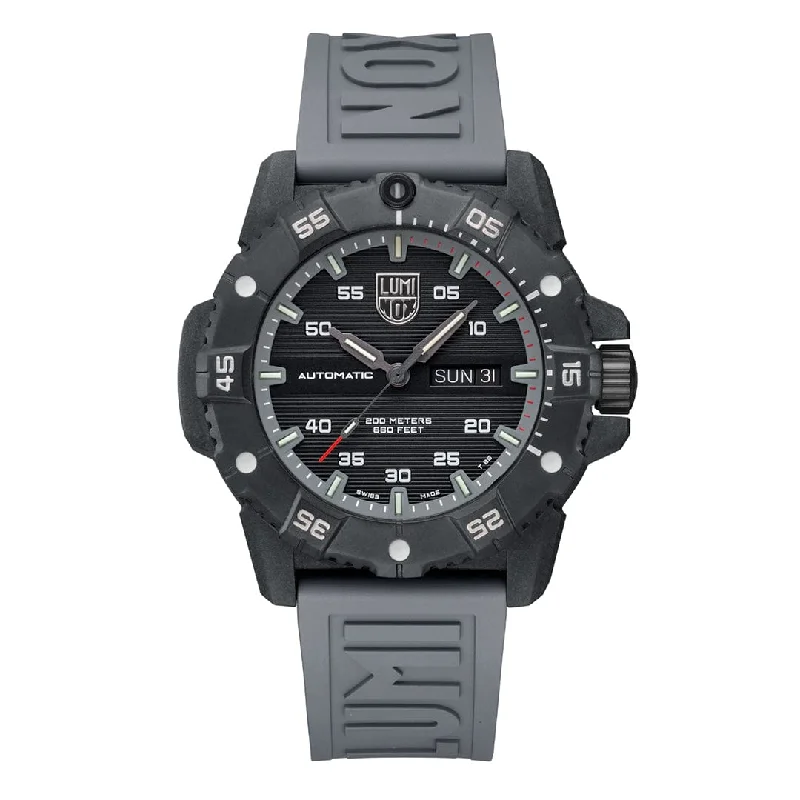 Men's Military Watches with Period-Correct Design-Master Carbon SEAL Automatic, 45 mm, Military Dive Watch