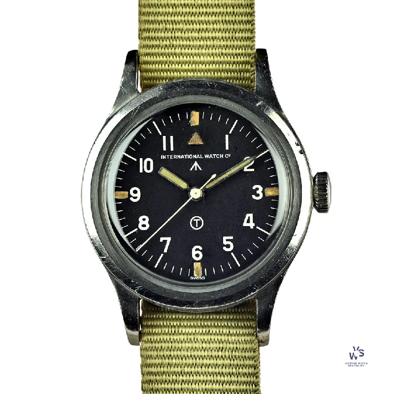 Men's Military Watches for Adventure Seekers-IWC - Mark XI - RAF Wristwatch - Hooked 7 Dial - Caseback Reference 6B/346 - c.1948