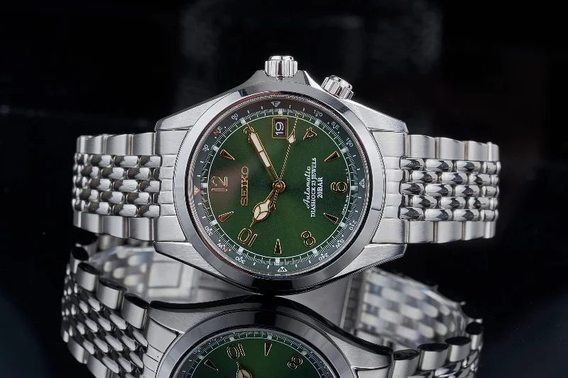 Men's Seiko German Made Style Watches-Beads of Rice Bracelet (Seiko SARB017)