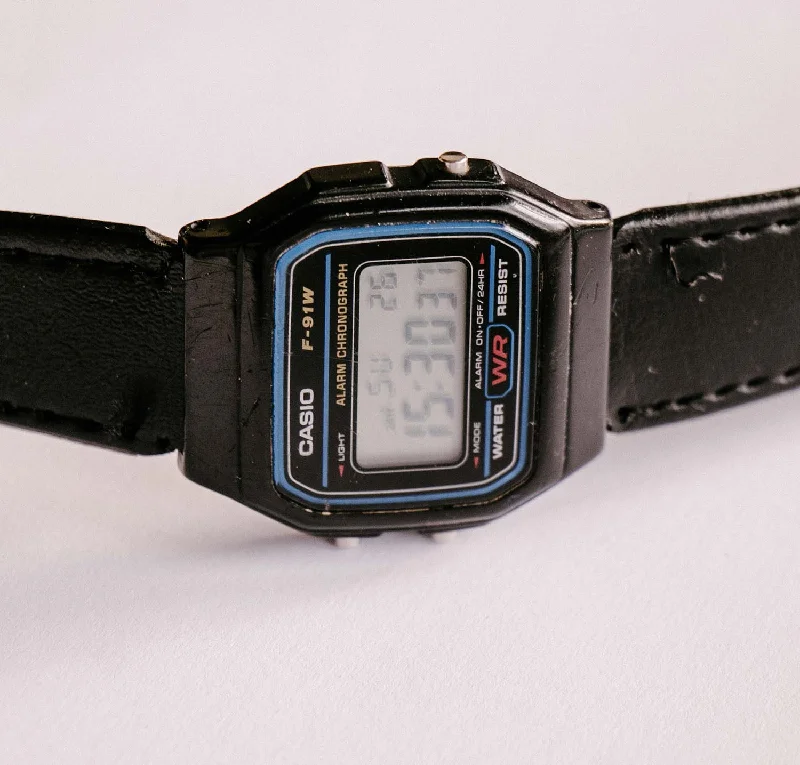 Women's Pilot Watches for Law Enforcement-F-91W Vintage Casio Watch | WR Alarm Chronograph Casio Watch