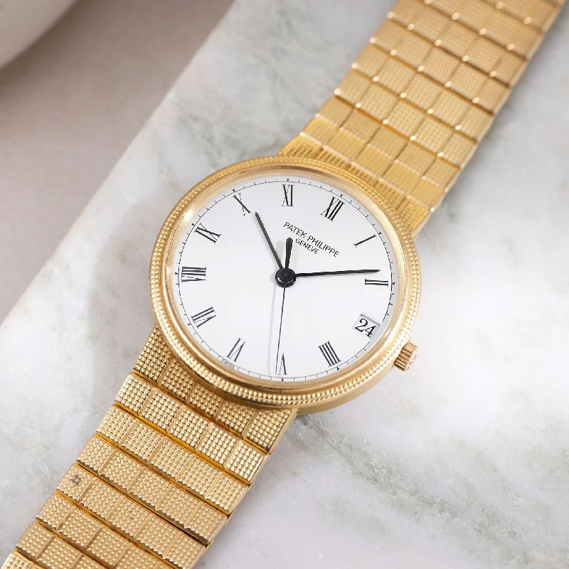 Men's Patek Philippe Watches with Radio Frequency-Patek Philippe Calatrava Automatic White Dial in 18k Yellow Gold Ref. 3802J with Integrated Bracelet