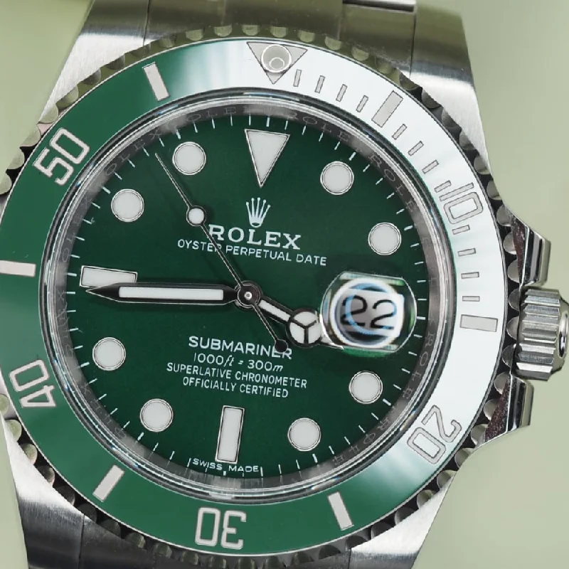 Women's Rolex Autumn Watches-Rolex Submariner 116610LV Hulk (2012)