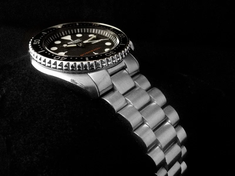 Men's Seiko Special Edition Watches-Lincoln Bracelet (Seiko SKX007)