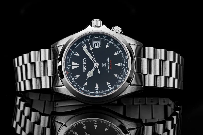 Men's Seiko Engraved Style Watches-Lincoln Bracelet (Seiko SARB017)