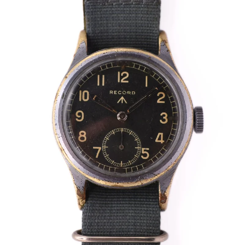 Men's Military Watches with Limited Edition-Record WWW - Military Dirty Dozen - Caseback Ref: WWW L 34094 - c.1945