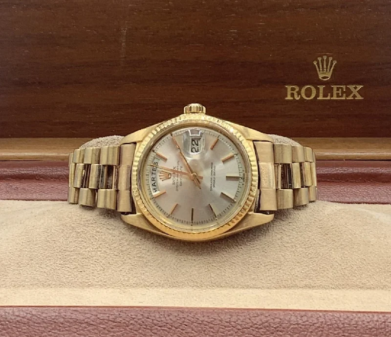 men's Rolex watches with tachymeter scale -Rolex Day Date 1803/8 Spanish day wheel with box and papers men's Rolex watches with tachymeter scale -Rolex Day Date 1803/8 Spanish day wheel with box and papers