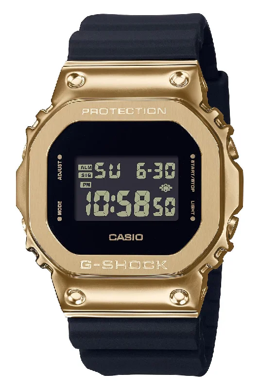 Men's Casual Wear Dress Watches for Weekend Brunch-G-Shock Digital 5600 Series GM-5600G-9