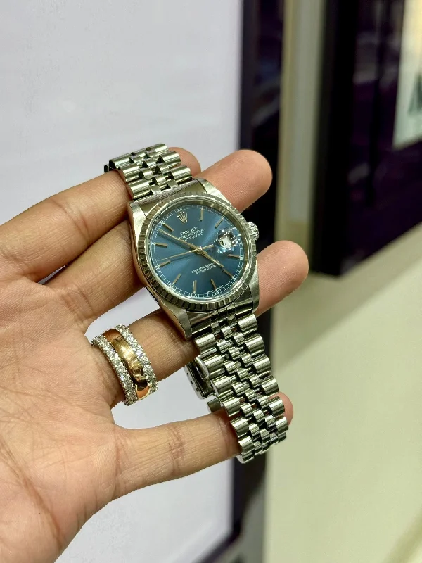men's Rolex watches with dual time zones -​Mens Rolex Datejust Watch 16220 | 36mm | Blue Index Dial | Jubilee Band