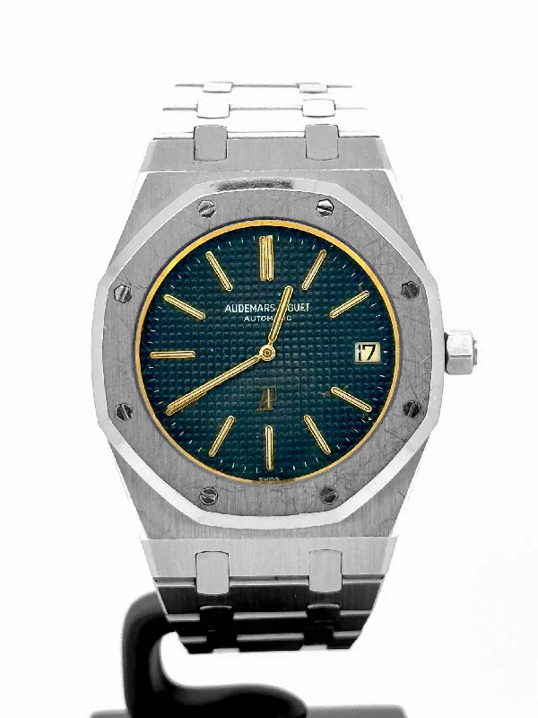 Men's Audemars Piguet Royal Oak Offshore Watches-ROYAL OAK VINTAGE 5402ST 39MM 'FIRST ROYAL OAK' (CIRCA 1972 - 1978)
