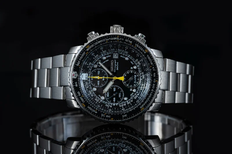Men's Seiko British Made Watches-Senator Bracelet (Seiko SNA411 Flightmaster)