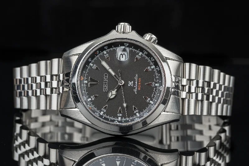 Men's Seiko Date Night Design Watches-Executive Bracelet (Seiko SARB017)