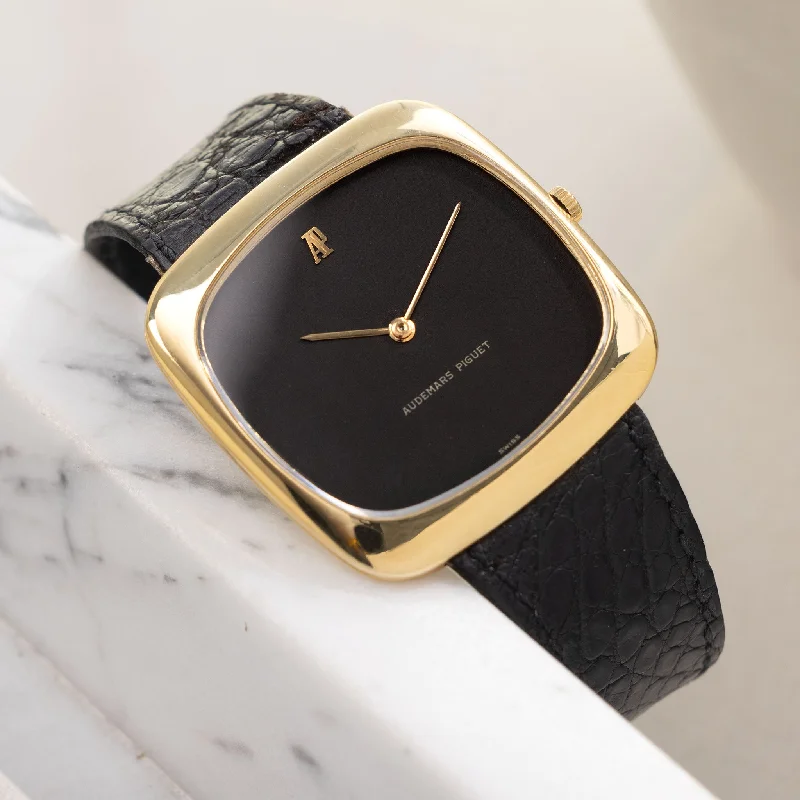 Men's Audemars Piguet Business Meeting Design Watches-Audemars  Piguet  "Coussin " 18 k yellow gold Dresswatch “ultra thin “