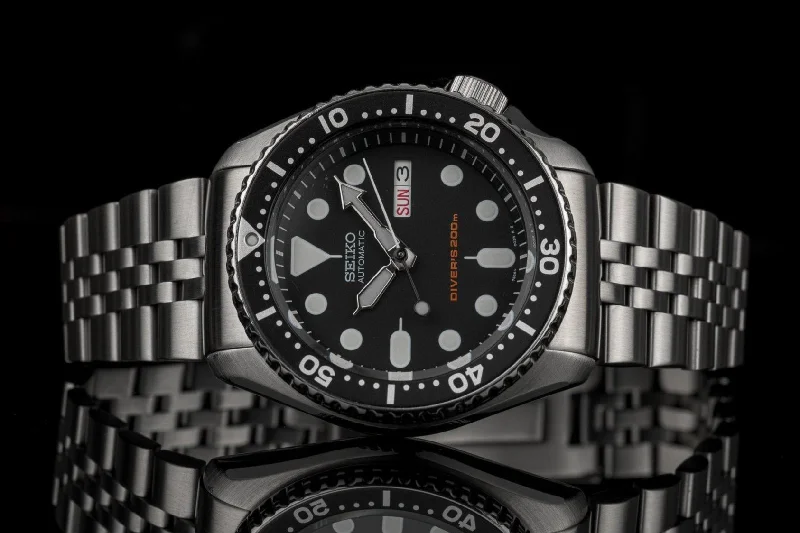 Men's Seiko Luxury Style Watches-z199 Bracelet (Seiko SKX007)