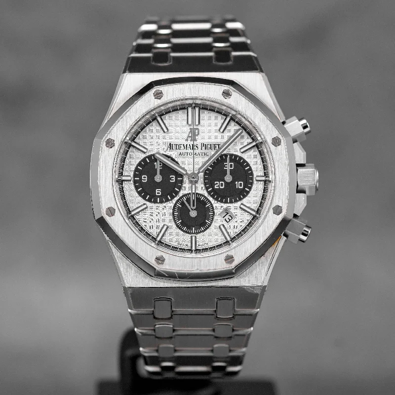 Men's Audemars Piguet Casual Wear Watches-ROYAL OAK CHRONOGRAPH 41MM PANDA DIAL (2017)