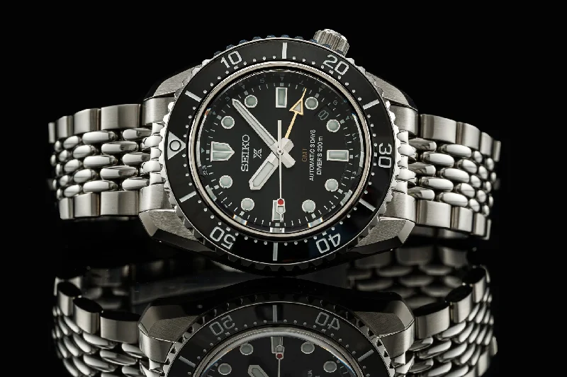 Men's Seiko French Made Watches-Beads of Rice Bracelet (Seiko 'MM200' SPB38x)