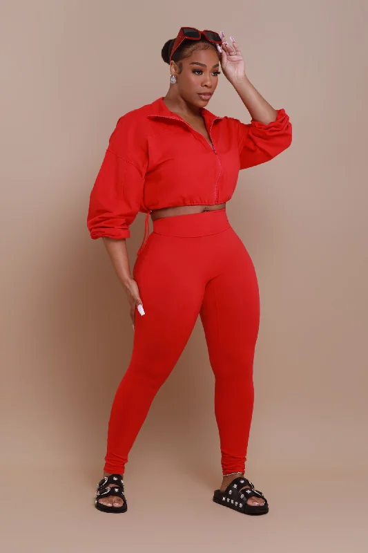 cued-up-cropped-legging-set-red