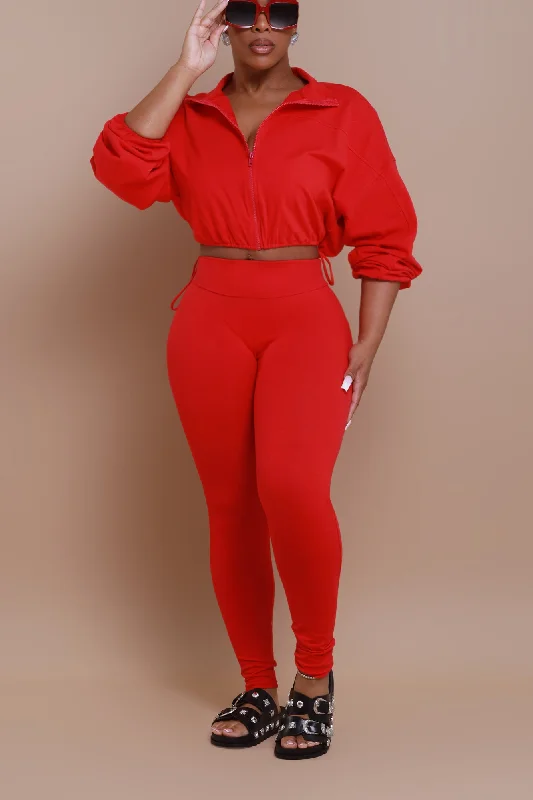 cued-up-cropped-legging-set-red