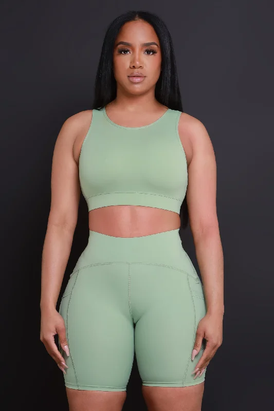 tone-up-cropped-biker-short-set-pistachio