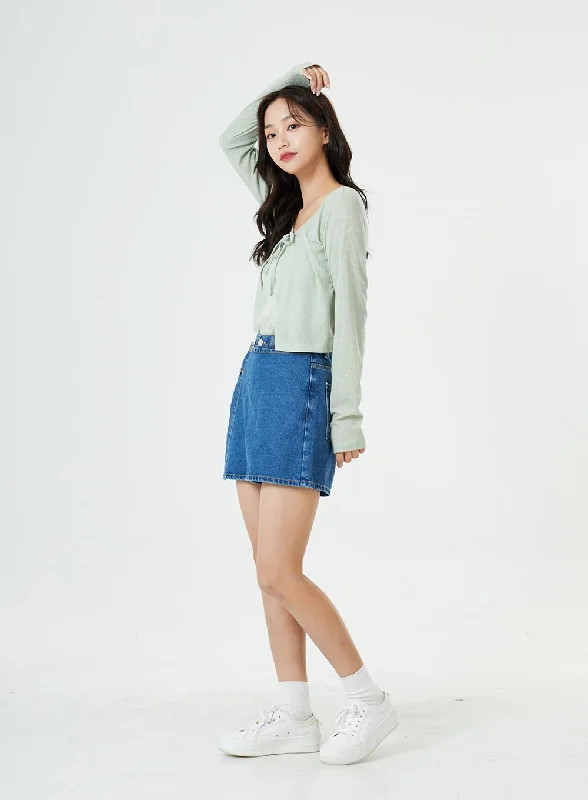 button-wrap-cotton-denim-shorts-bg25