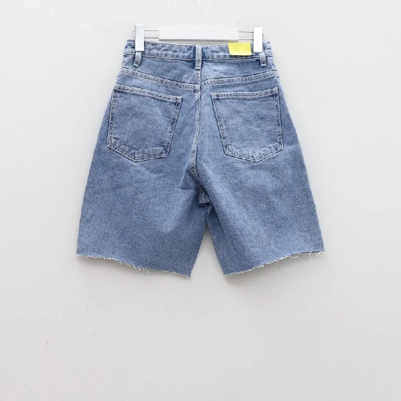 denim-bermuda-shorts-cm18