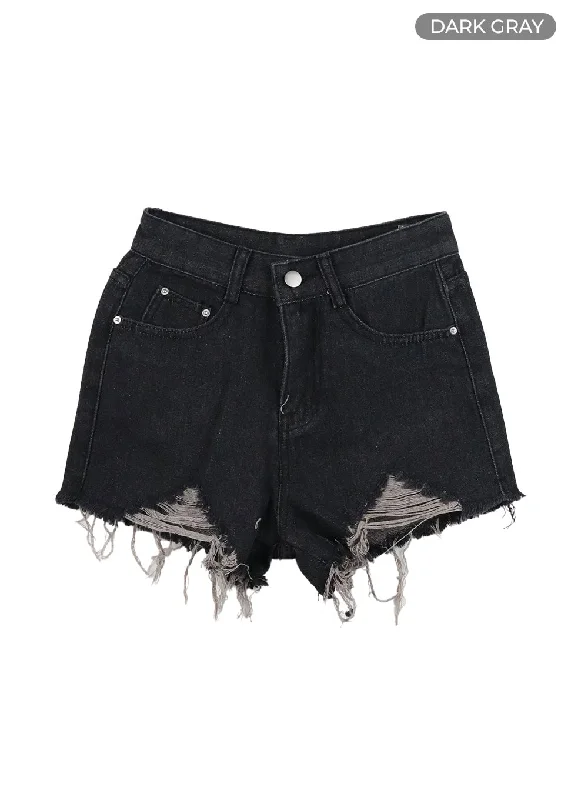 destroyed-denim-shorts-oa425