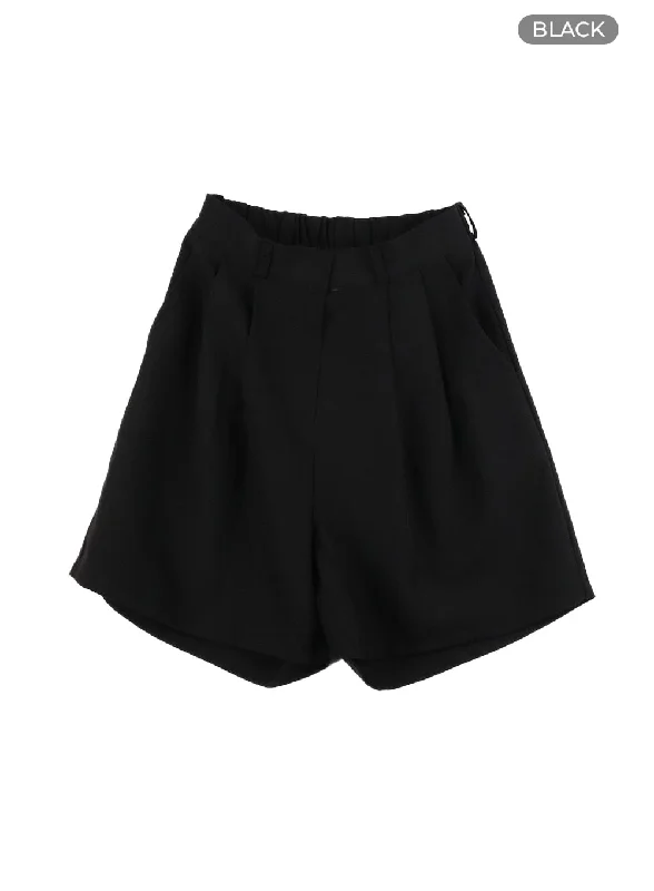 pintuck-tailored-shorts-ca409