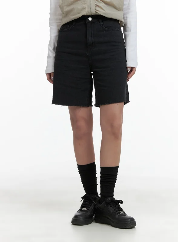 raw-cut-wide-fit-shorts-ca415