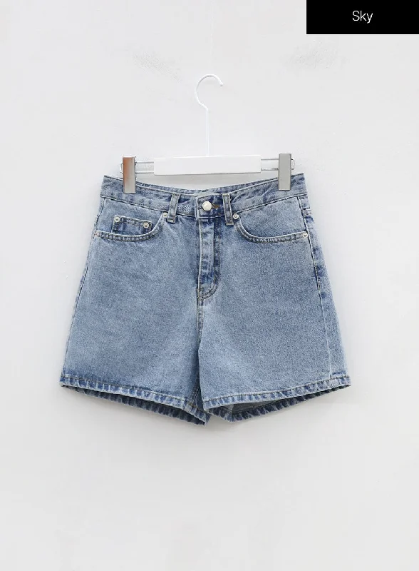 regular-fit-denim-shorts-oj22