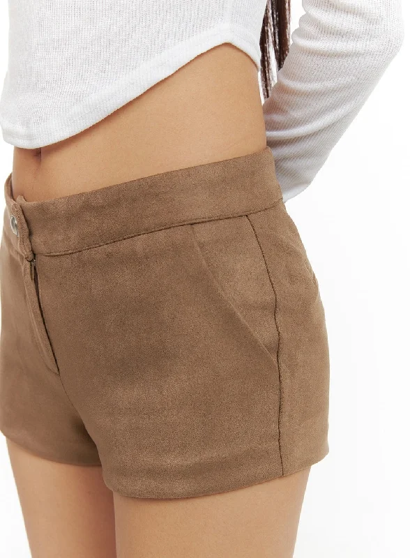 suede-shorts-ca409