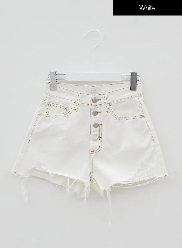 vintage-style-distressed-shorts-ij27