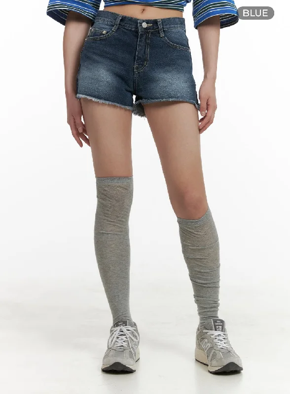 washed-denim-distressed-shorts-cy416