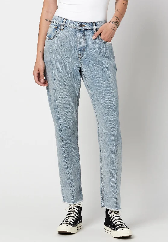 Relaxed Madison Boyfriend Women's Jeans with Raw Edge - BL15826