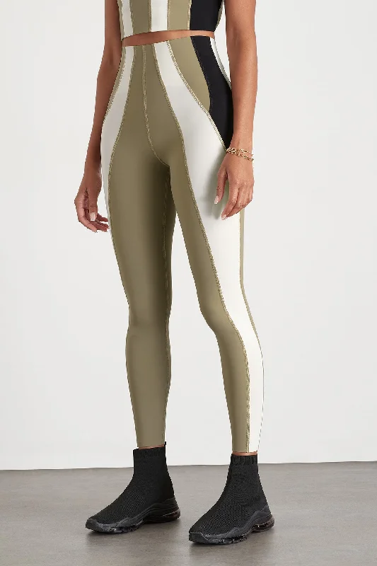 Panelled Legging 211