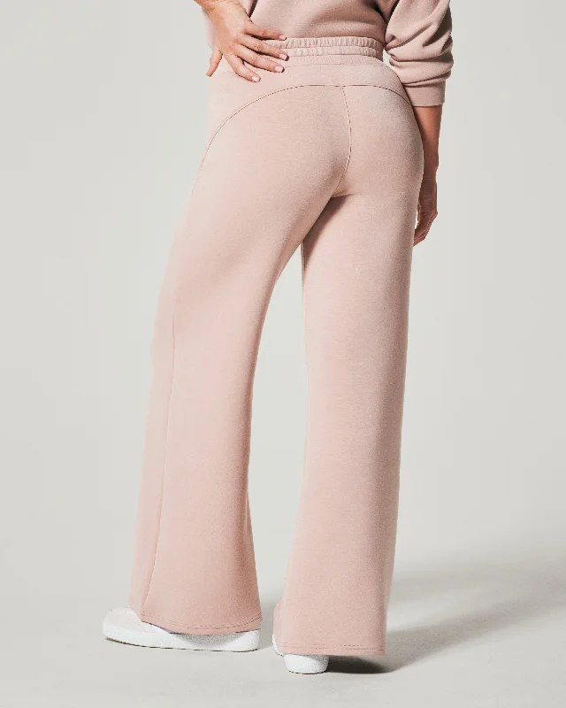 airessentials-wide-leg-pant