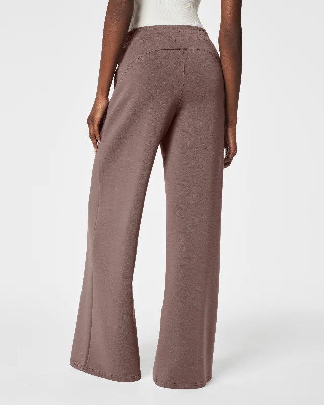 airessentials-wide-leg-pant