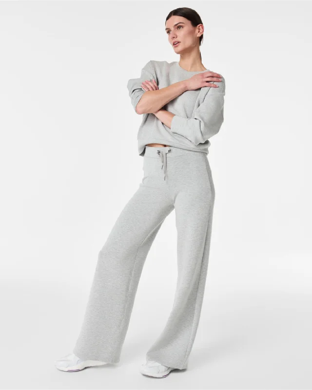 airessentials-wide-leg-pant