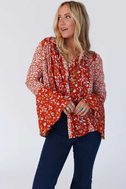 bella-bloom-floral-print-top-rust