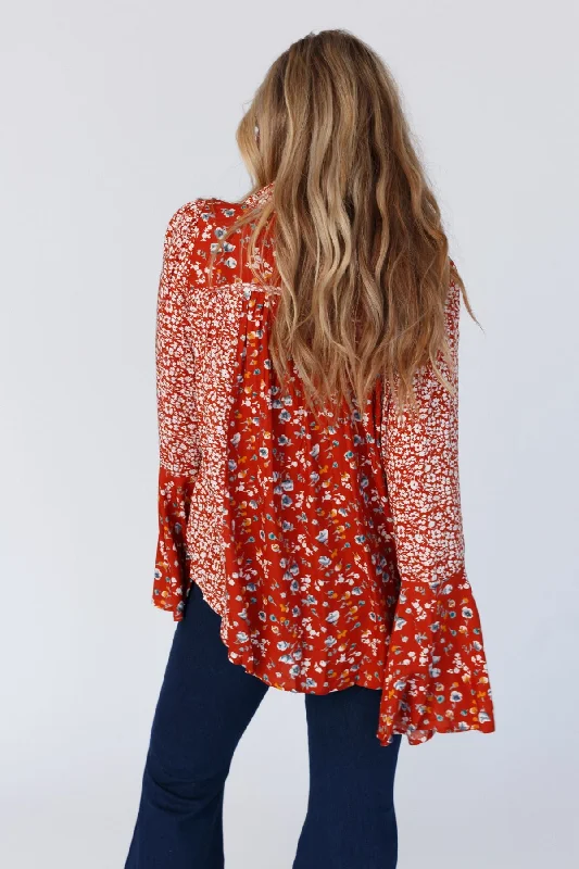 bella-bloom-floral-print-top-rust