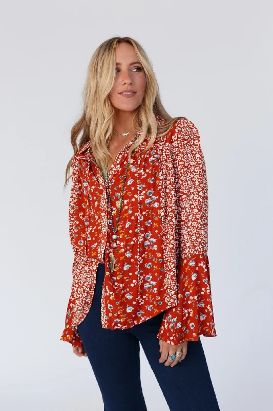 bella-bloom-floral-print-top-rust