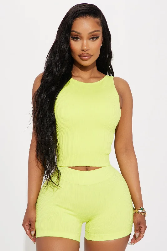 Body Snatch Effortless Seamless Active Top - Neon Green