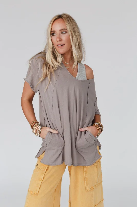 castaway-oversized-top-ash-mocha